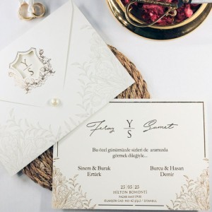 Yaldız Süslemeli Pencereli İncili Dikdörtgen Davetiye Modeli