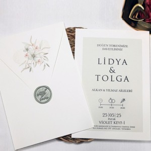 Zarfı Sade Çiçek Desenli Mühürlü Düğün Davetiyesi