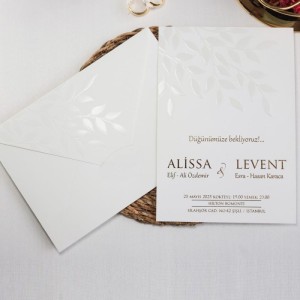 Yaprak Desenli Laklı Sade Davetiye Tasarımı