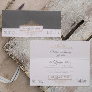 Dışı Koyu Gri Yaldız Süslemeli Katlamalı Davetiye Modeli