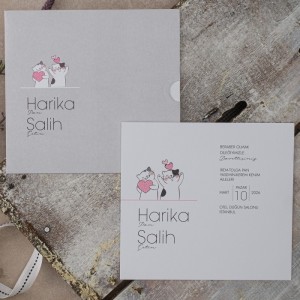 Gri Kare Zarflı Gelin Damat Karikatürlü Düğün Davetiyesi