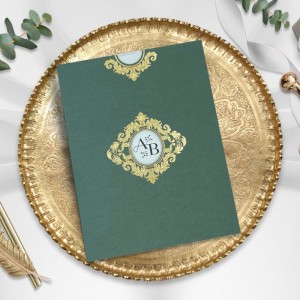 Yeşil Altın Yaldız Süslemeli Zarflı Sade Davetiye Modeli