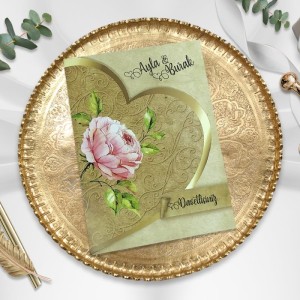 Altın Rengi Kalp Şeklinde Kesimli Katlamalı Düğün Davetiyesi