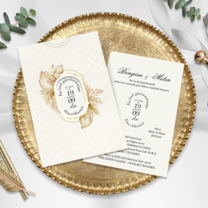 Krem Pencereli Üstten Kesik Zarflı Davetiye Modeli