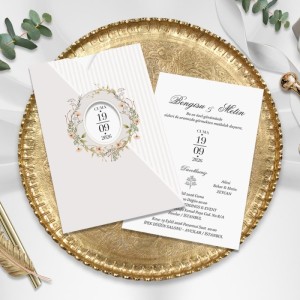 İki Sade Renkli Pencereli Zarflı Düğün Davetiyesi