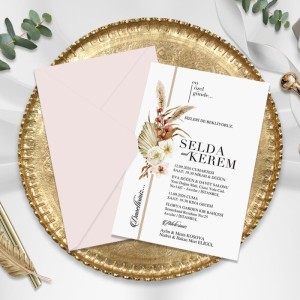 Pembe Zarflı İçi Çiçek Aranjman Tasarımlı Düğün Davetiyesi