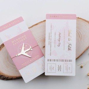 Pasaport Görünümlü Pembe Kaplı Uçak Akseuarlı Davetiye