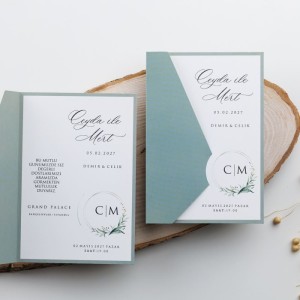 Soldan Katlamalı Geçmeli Mavi Zarfsız Davetiye