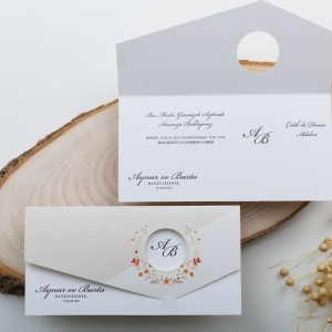 Oval Pencereli Özel Kesim Katlamalı Davetiye