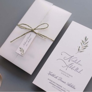 Şeffaf Zarflı İpli Etiketli Davetiye