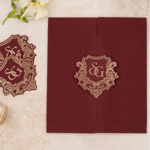 Bordo Dışı Keten İç Mukavva Jelatinli Katlamalı Davetiye