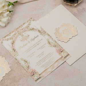 Krem Çiçek Aranjmanlı Yaldızlı Şık Davetiye