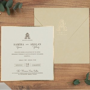 Bej Zarflı İçi Kenarları Yaldızlı Sade Düğün Davetiyesi