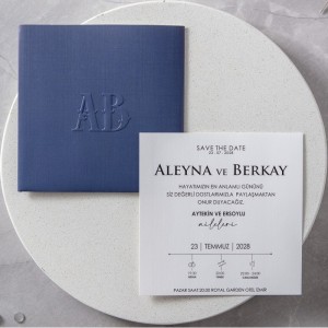 Lacivert Fantazi Kağıda Kabartma Baskılı Sade Düğün Davetiyesi