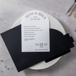 Siyah Oval Özel Kesim Zarflı Dokulu Baskılı Davetiye Tasarımı