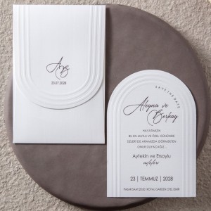 Sade İçi Zarfı Kabartma Dokulu Oval Düğün Davetiyesi