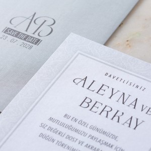 Gri Zarfa Harf Baskılı Sade Davetiye Modeli