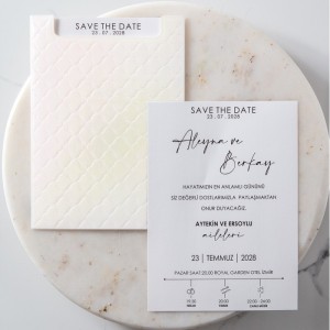 Kabartma Dokulu Krem Rengi Zarflı Davetiye Modeli